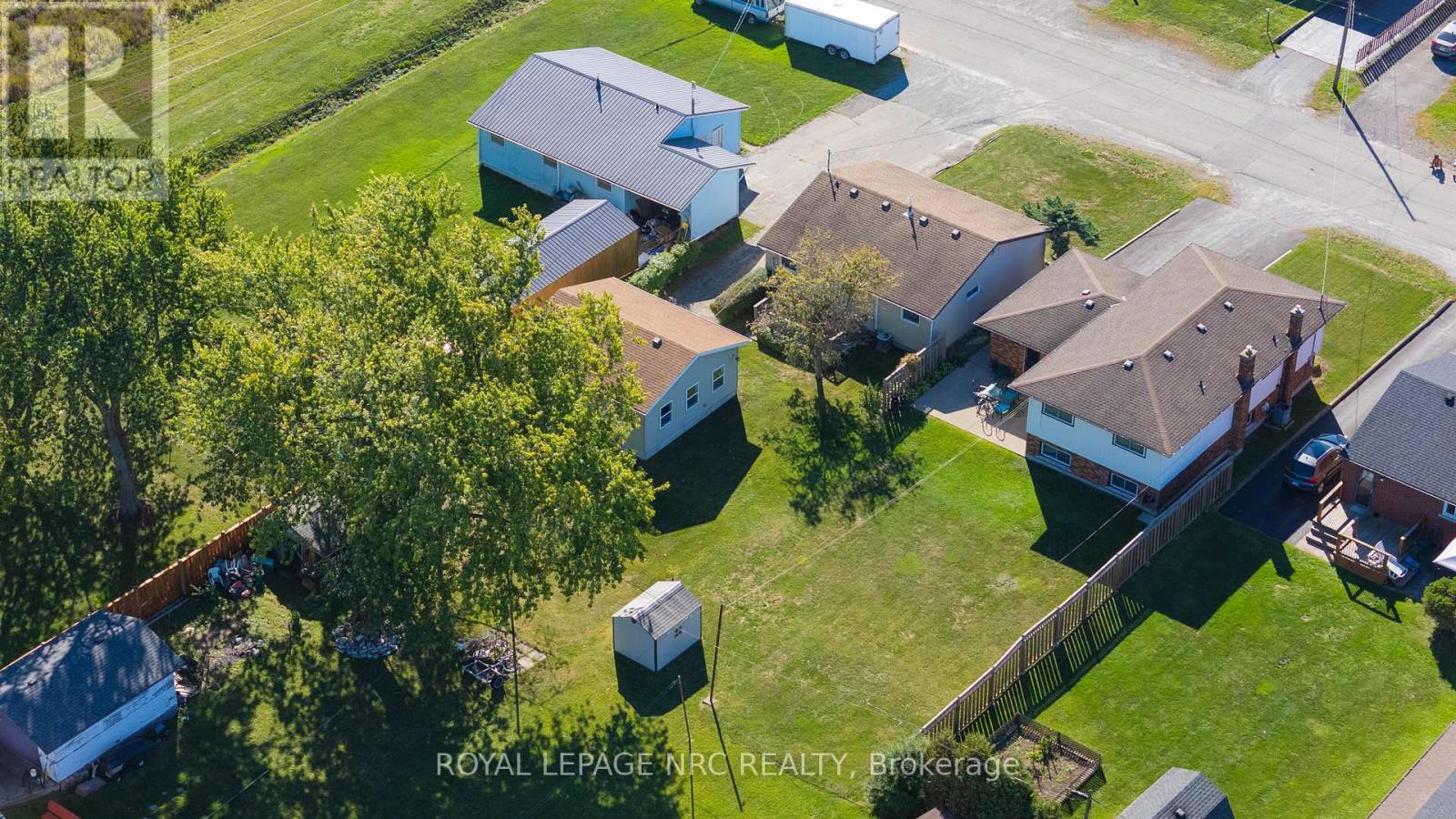 236 Johnston Street, Port Colborne, Ontario  L3K 1H5 - Photo 35 - X12444953