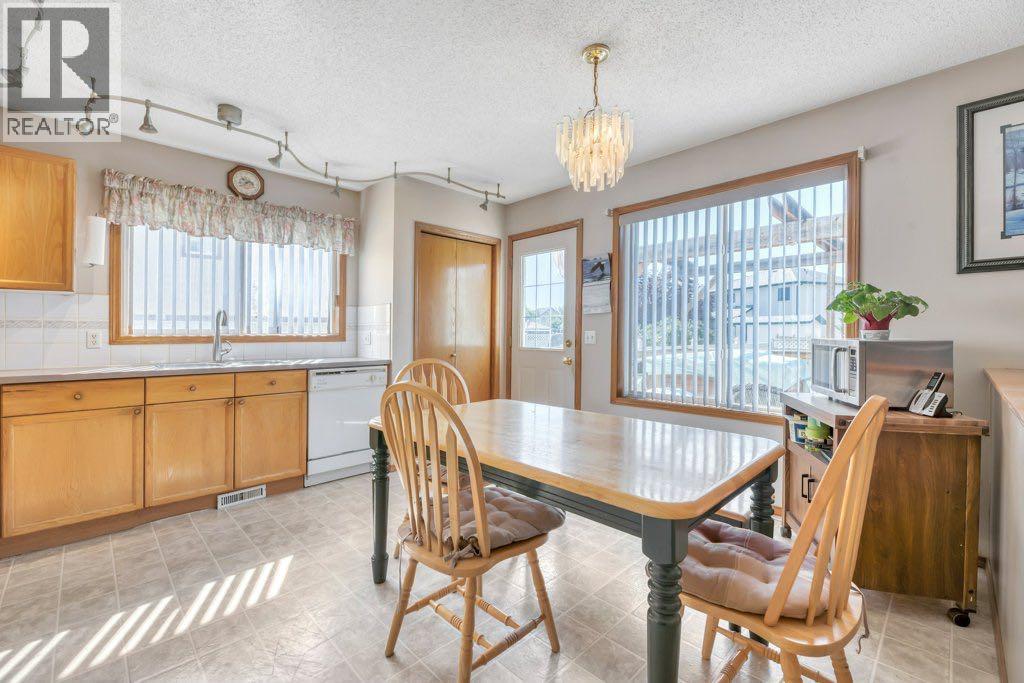 7 Springs Crescent Se, Airdrie, Alberta  T4A 2C2 - Photo 12 - A2248615