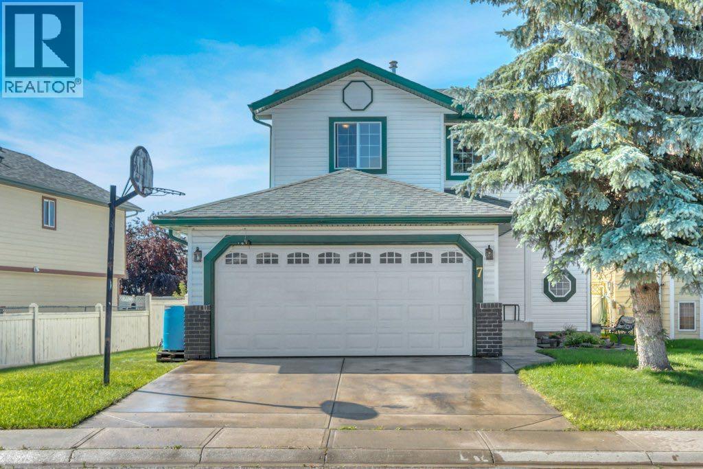 7 Springs Crescent Se, Airdrie, Alberta  T4A 2C2 - Photo 2 - A2248615