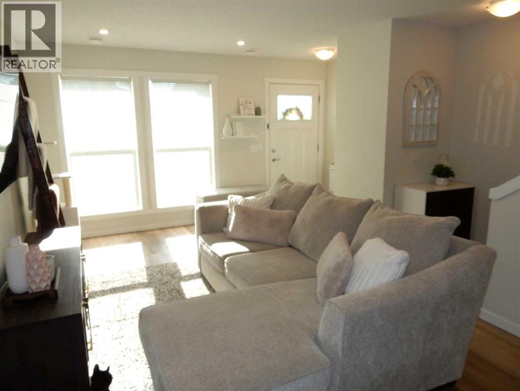 352 Cranbrook Square Se, Calgary, Alberta  T3M 3K8 - Photo 8 - A2261039