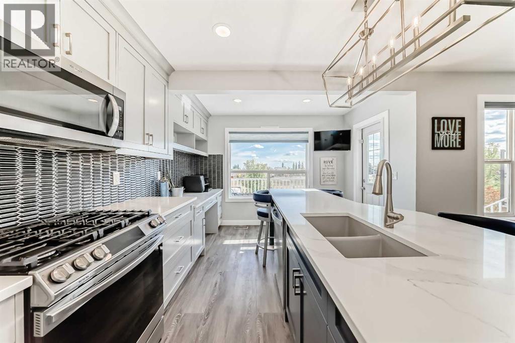 48 Bridleglen Road Sw, Calgary, Alberta  T2Y 3X5 - Photo 6 - A2261410