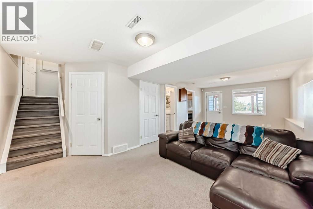 48 Bridleglen Road Sw, Calgary, Alberta  T2Y 3X5 - Photo 35 - A2261410