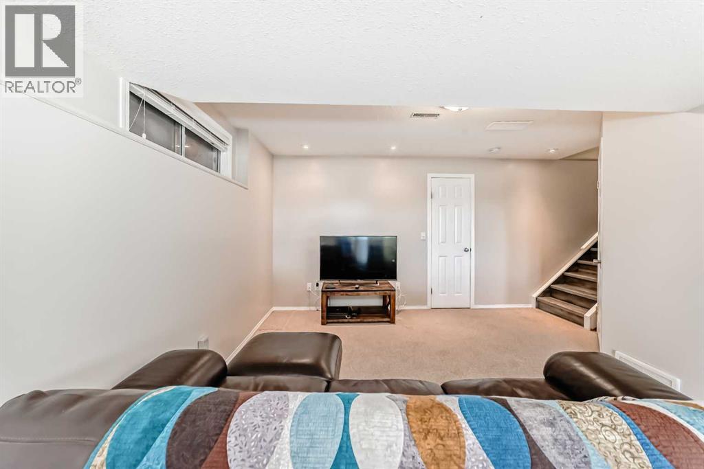 48 Bridleglen Road Sw, Calgary, Alberta  T2Y 3X5 - Photo 36 - A2261410