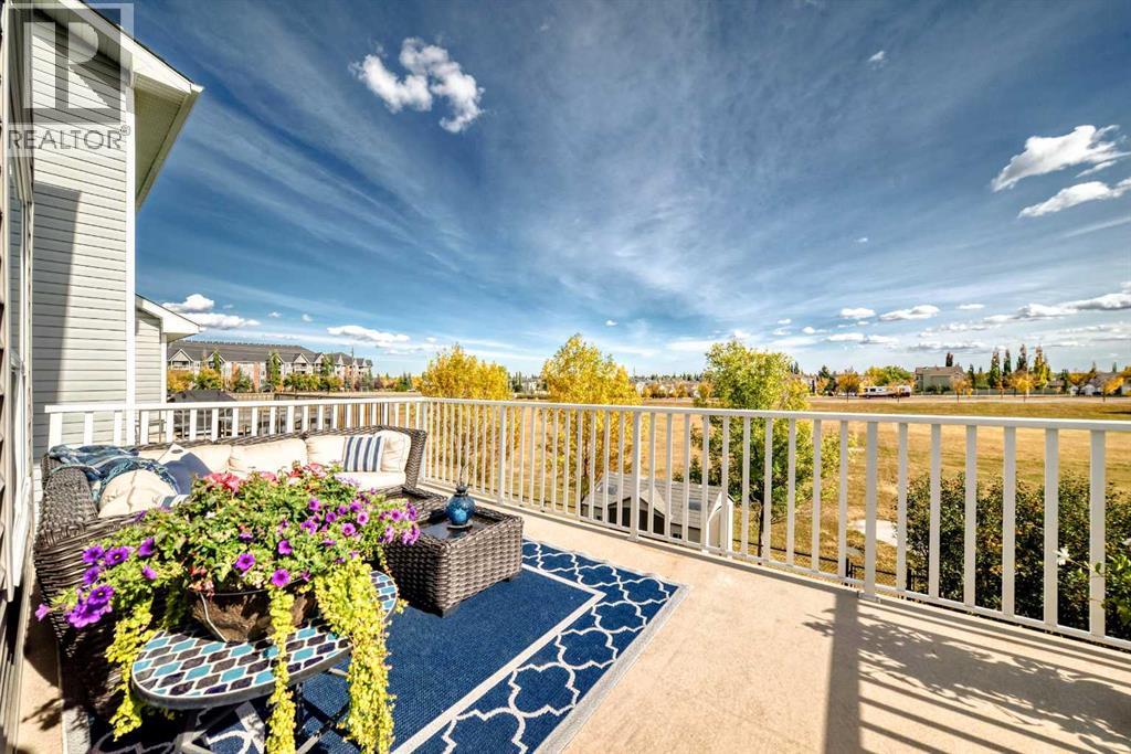 48 Bridleglen Road Sw, Calgary, Alberta  T2Y 3X5 - Photo 4 - A2261410