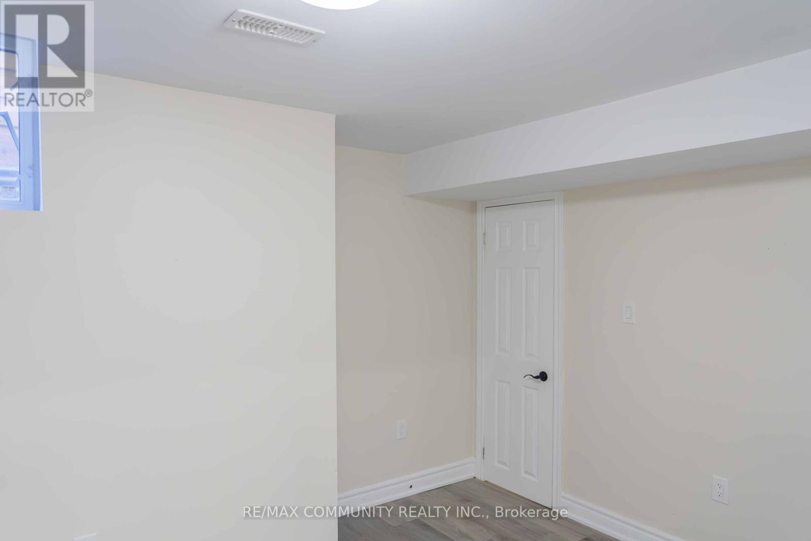 5 Toulouse Street, Whitby, Ontario  L1P 0J2 - Photo 49 - E12423279