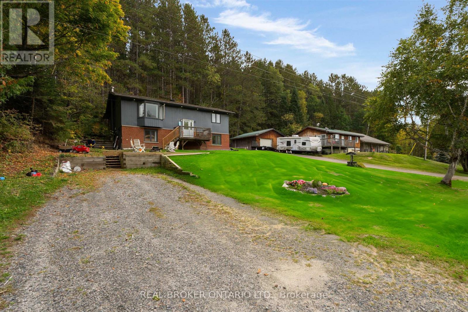 313 Syples Street, Armour, Ontario  P0A 1C0 - Photo 4 - X12351798