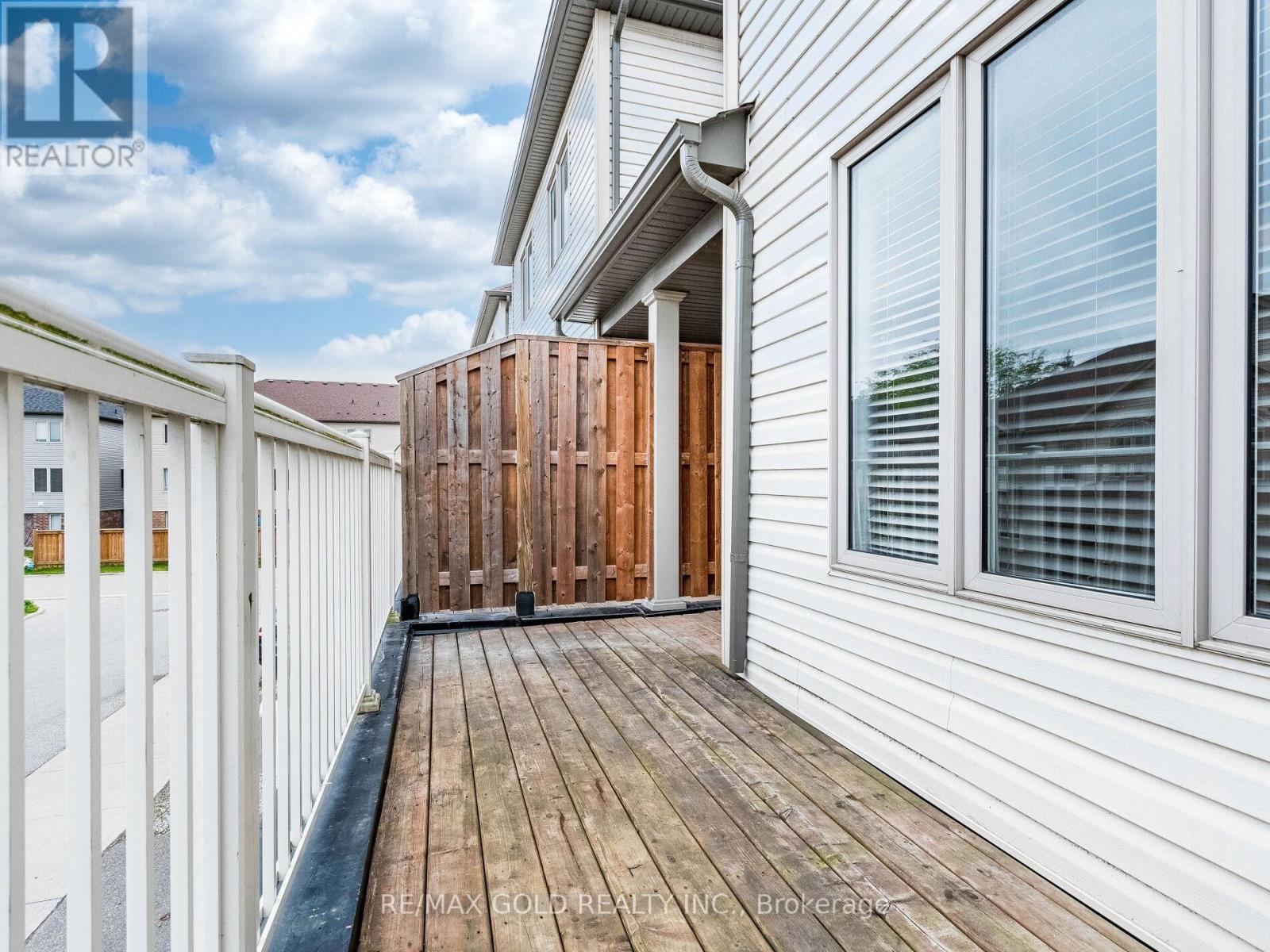 436 Linden Drive, Cambridge, Ontario  N3H 0C6 - Photo 25 - X12443135
