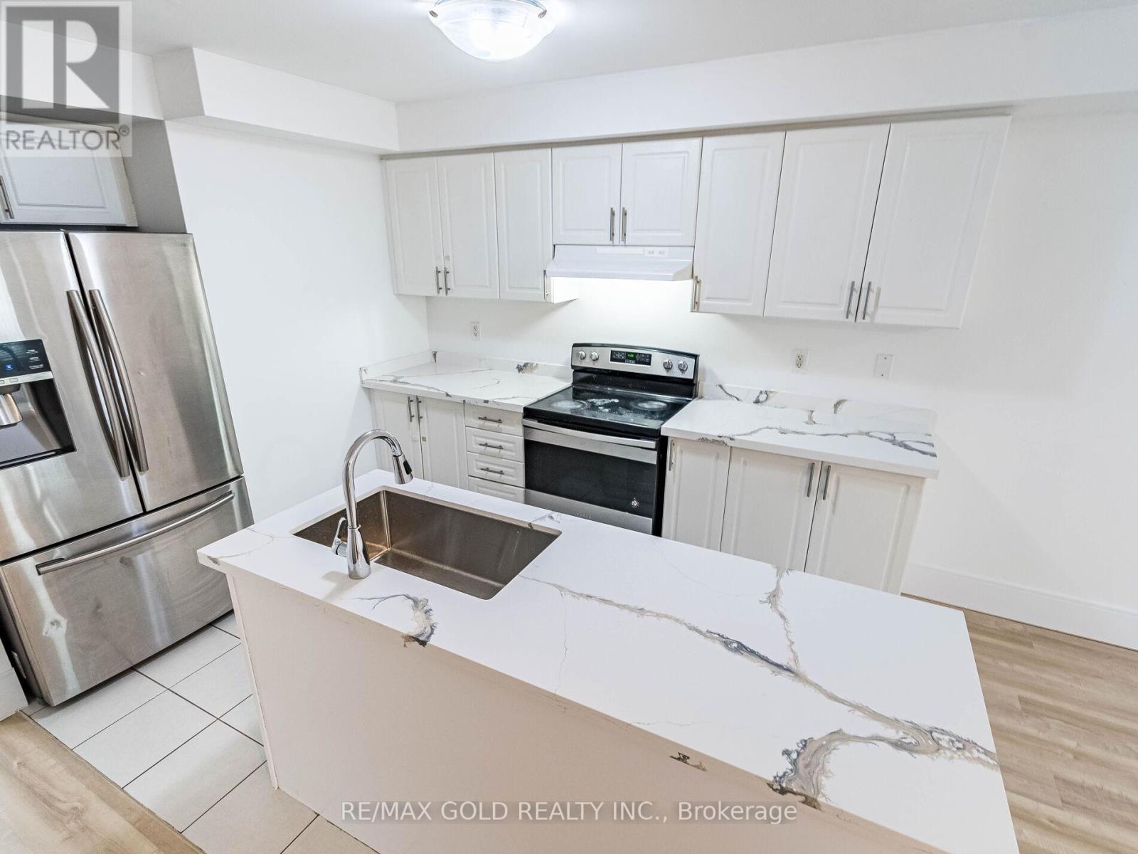 436 Linden Drive, Cambridge, Ontario  N3H 0C6 - Photo 23 - X12443135