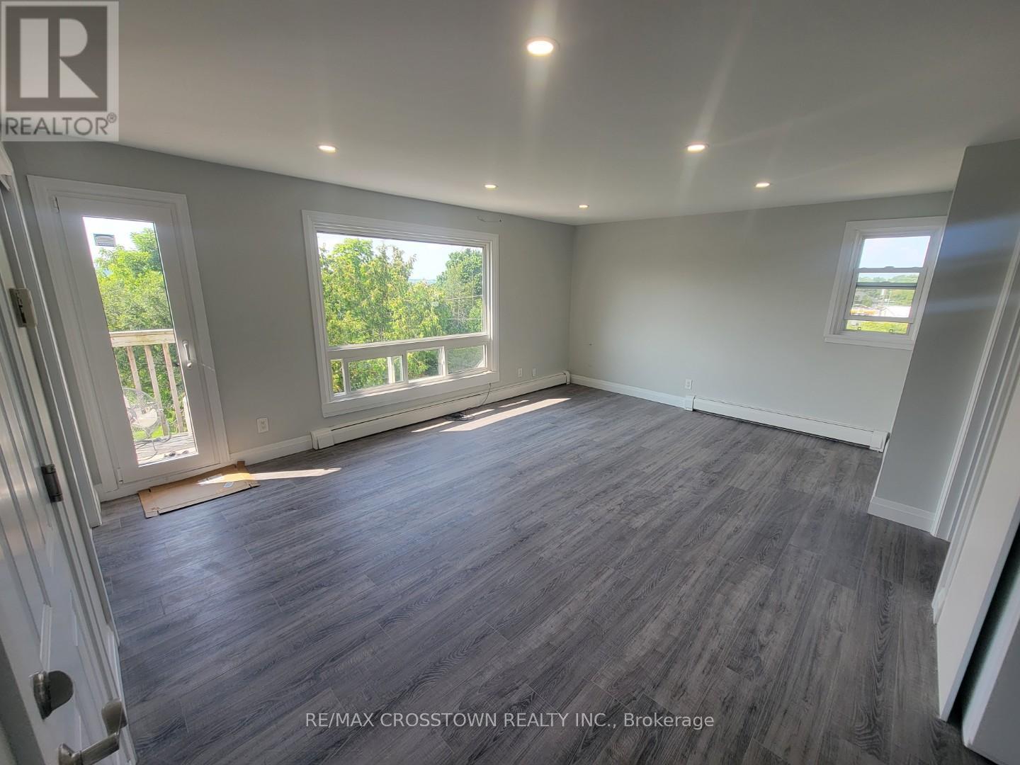 822 Ward Street, Selwyn, Ontario  K0L 1H0 - Photo 24 - X12432122