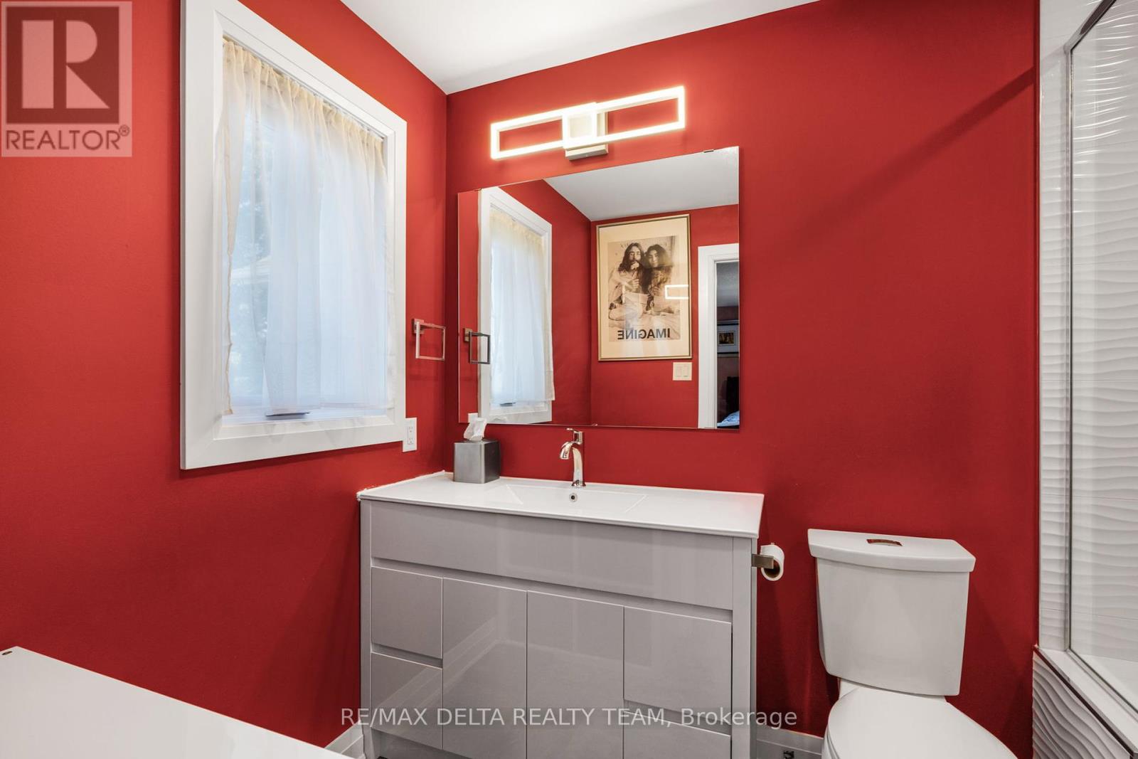 18 Longshire Circle, Ottawa, Ontario  K2J 4K7 - Photo 23 - X12443696