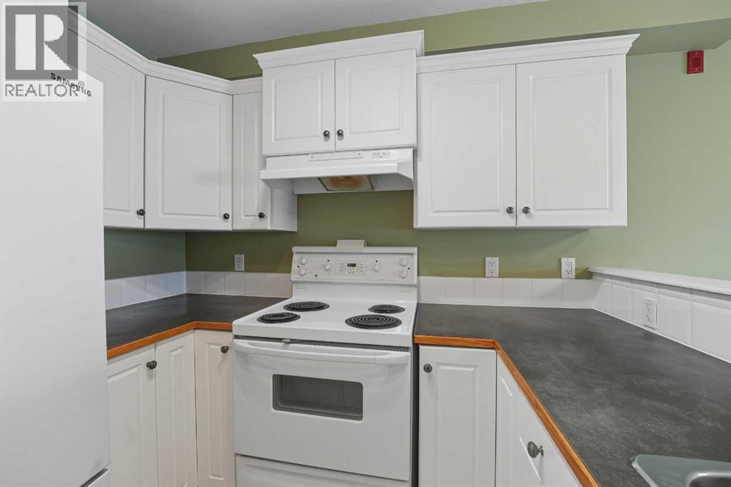 208, 6118 53 Avenue, Red Deer, Alberta  T4N 6P7 - Photo 10 - A2261332