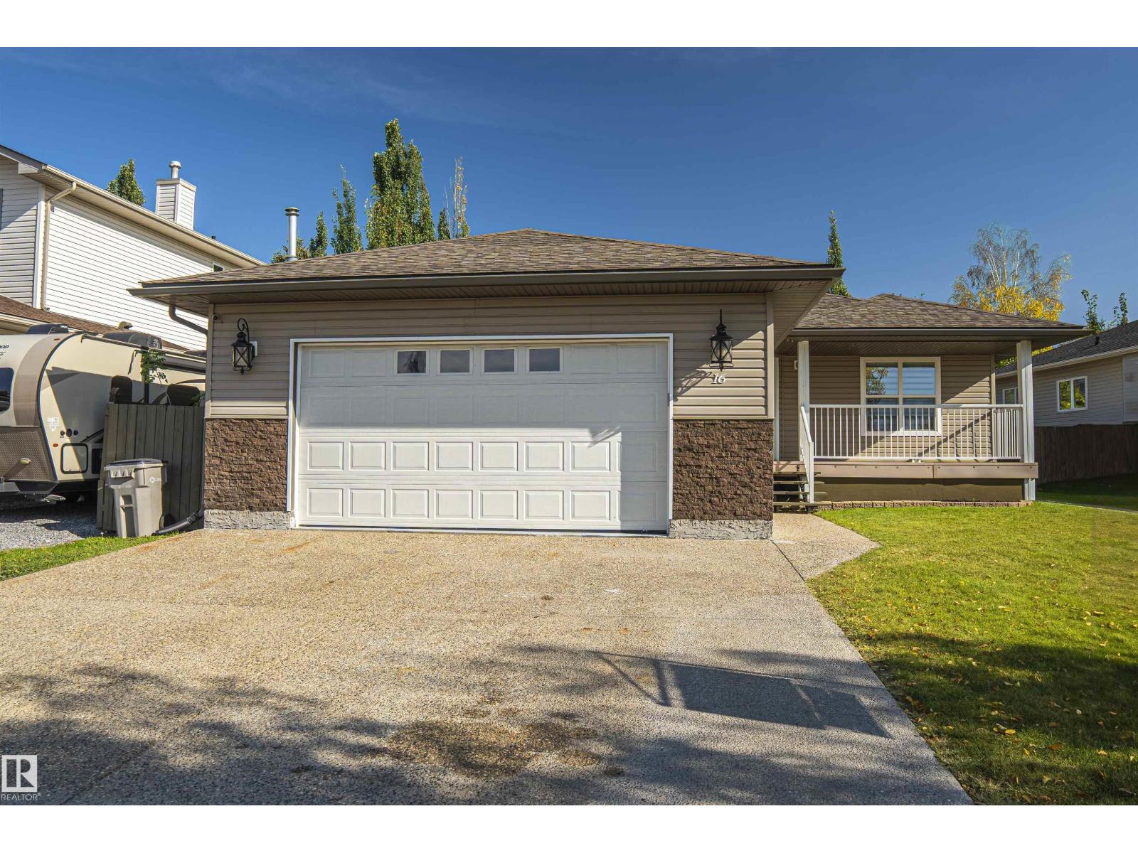16 Westview Dr, Calmar, Alberta  T0C 0V0 - Photo 3 - E4459886