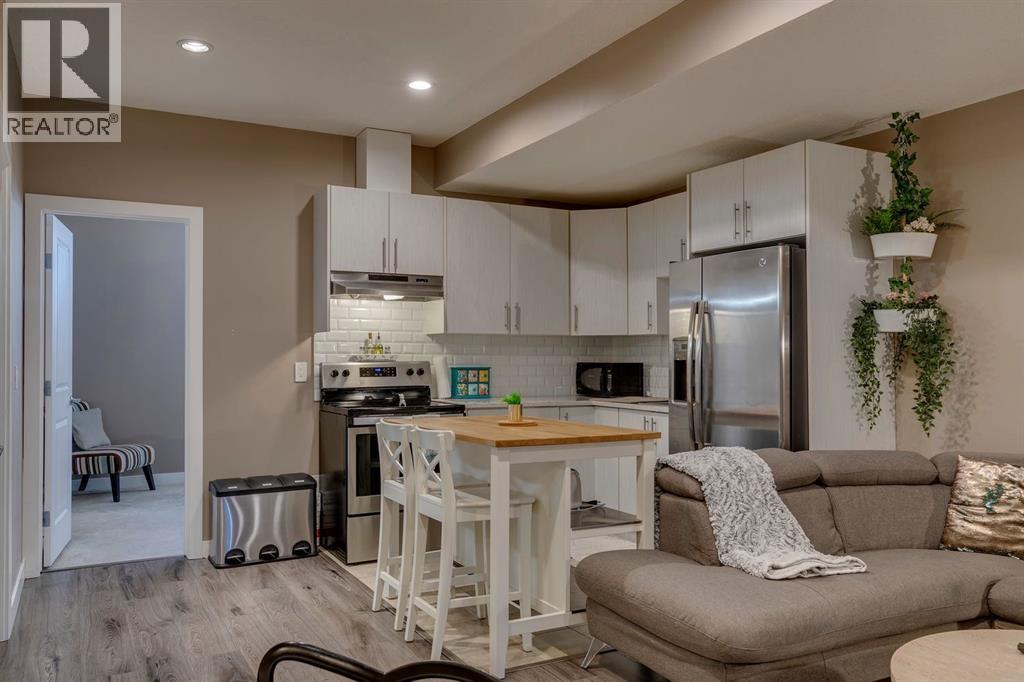 2817 & 2815 16 Avenue Se, Calgary, Alberta  T2A 0M7 - Photo 33 - A2260744