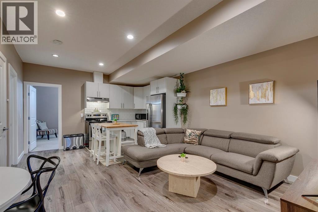 2817 & 2815 16 Avenue Se, Calgary, Alberta  T2A 0M7 - Photo 32 - A2260744
