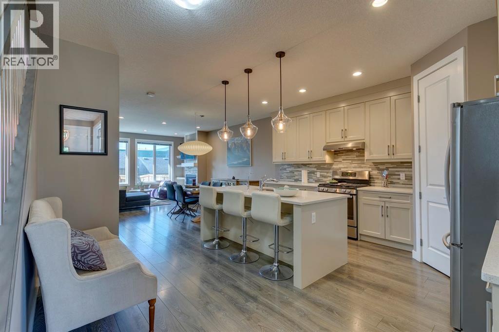 2817 & 2815 16 Avenue Se, Calgary, Alberta  T2A 0M7 - Photo 8 - A2260744