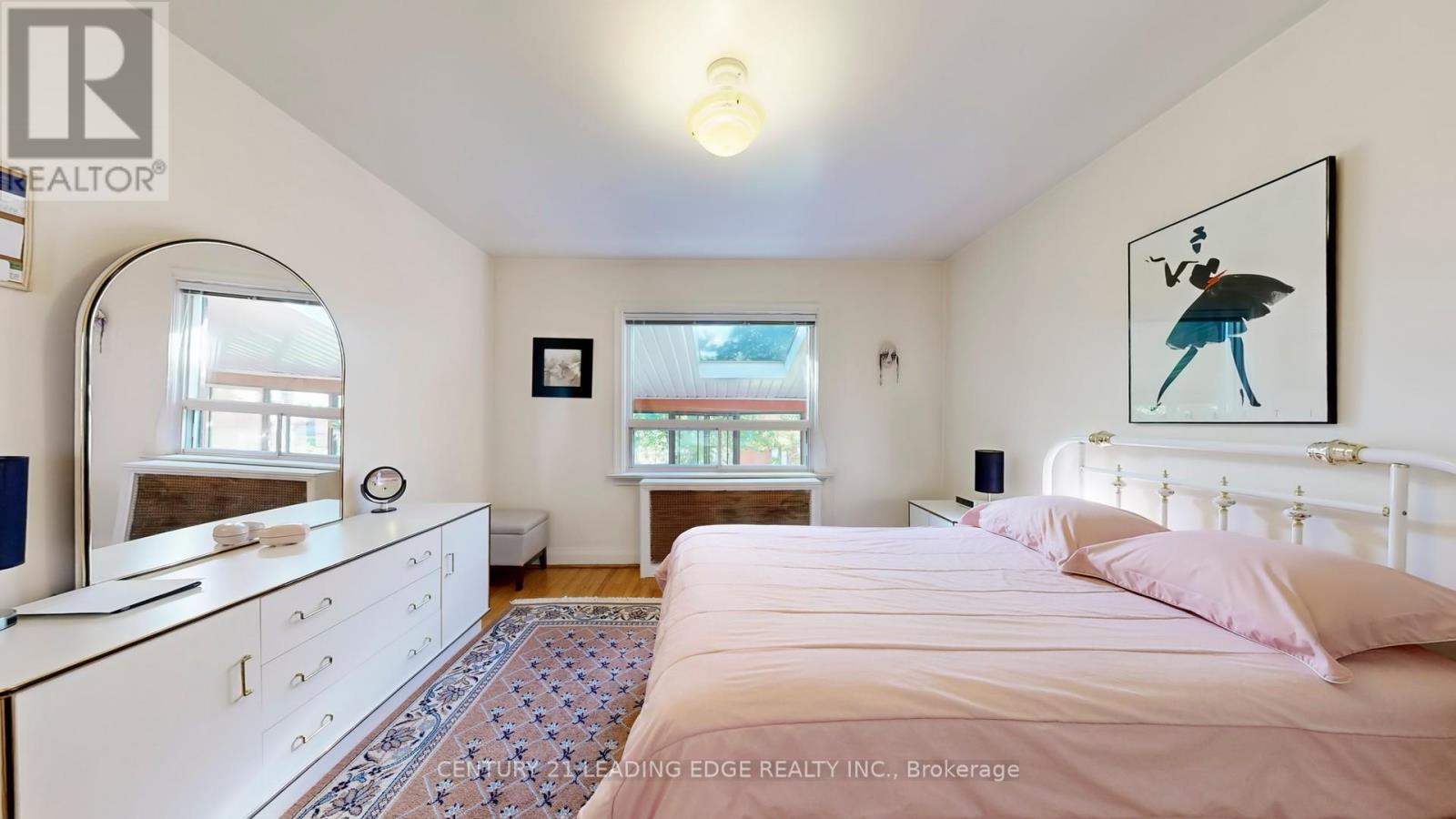325 Waterloo Avenue, Toronto, Ontario  M3H 4A4 - Photo 14 - C12444933