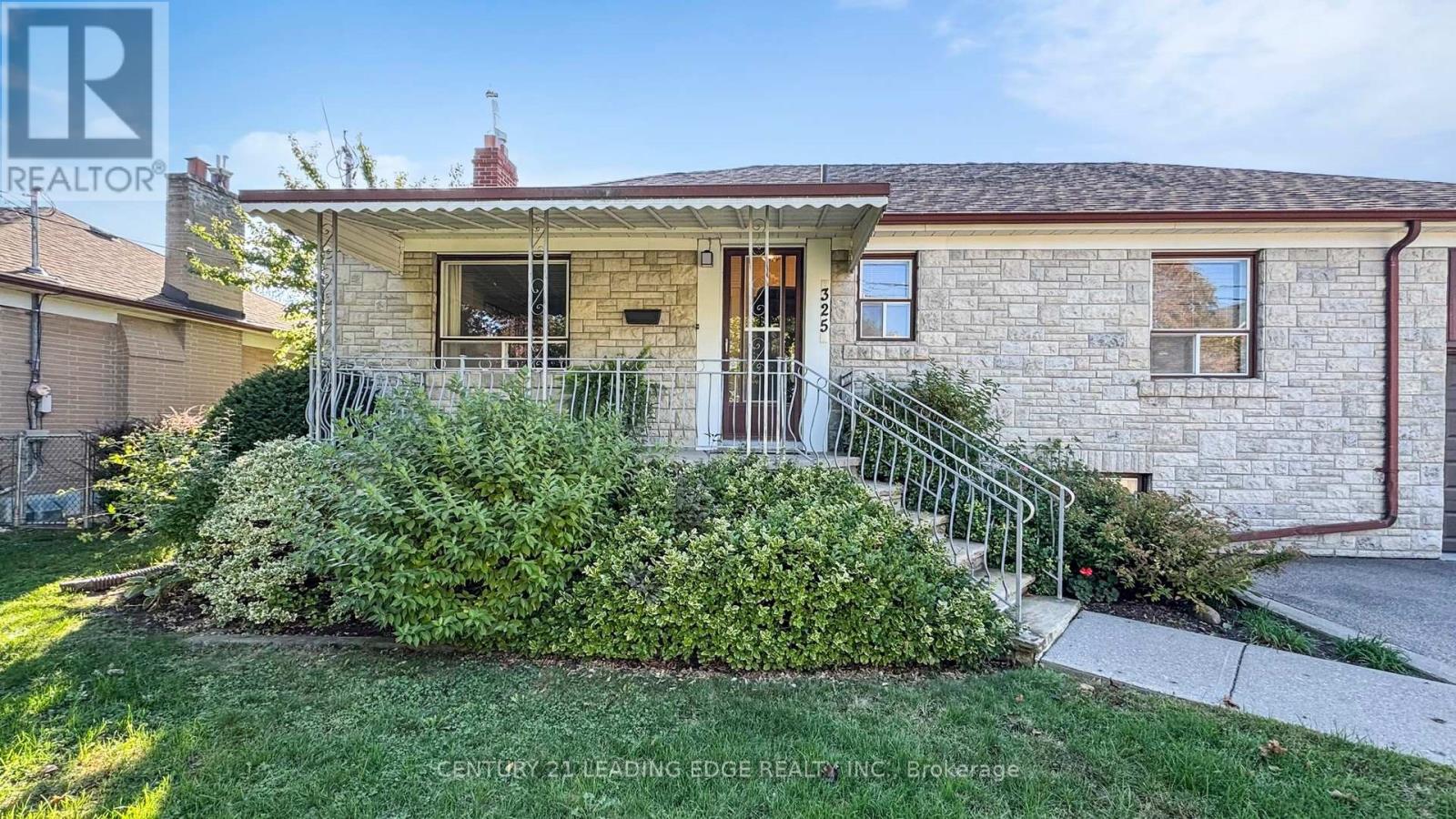 325 Waterloo Avenue, Toronto, Ontario  M3H 4A4 - Photo 33 - C12444933