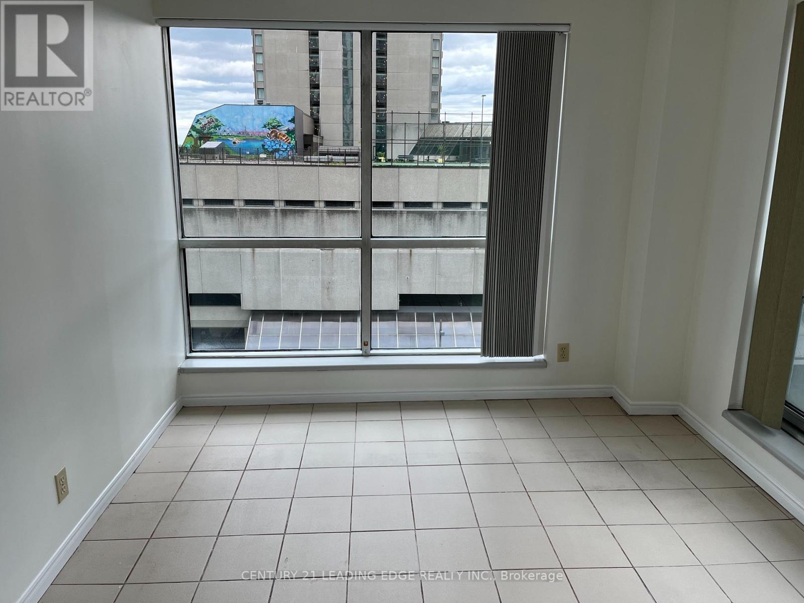 607 - 10 Queens Quay W, Toronto, Ontario  M5J 2R9 - Photo 19 - C12444947