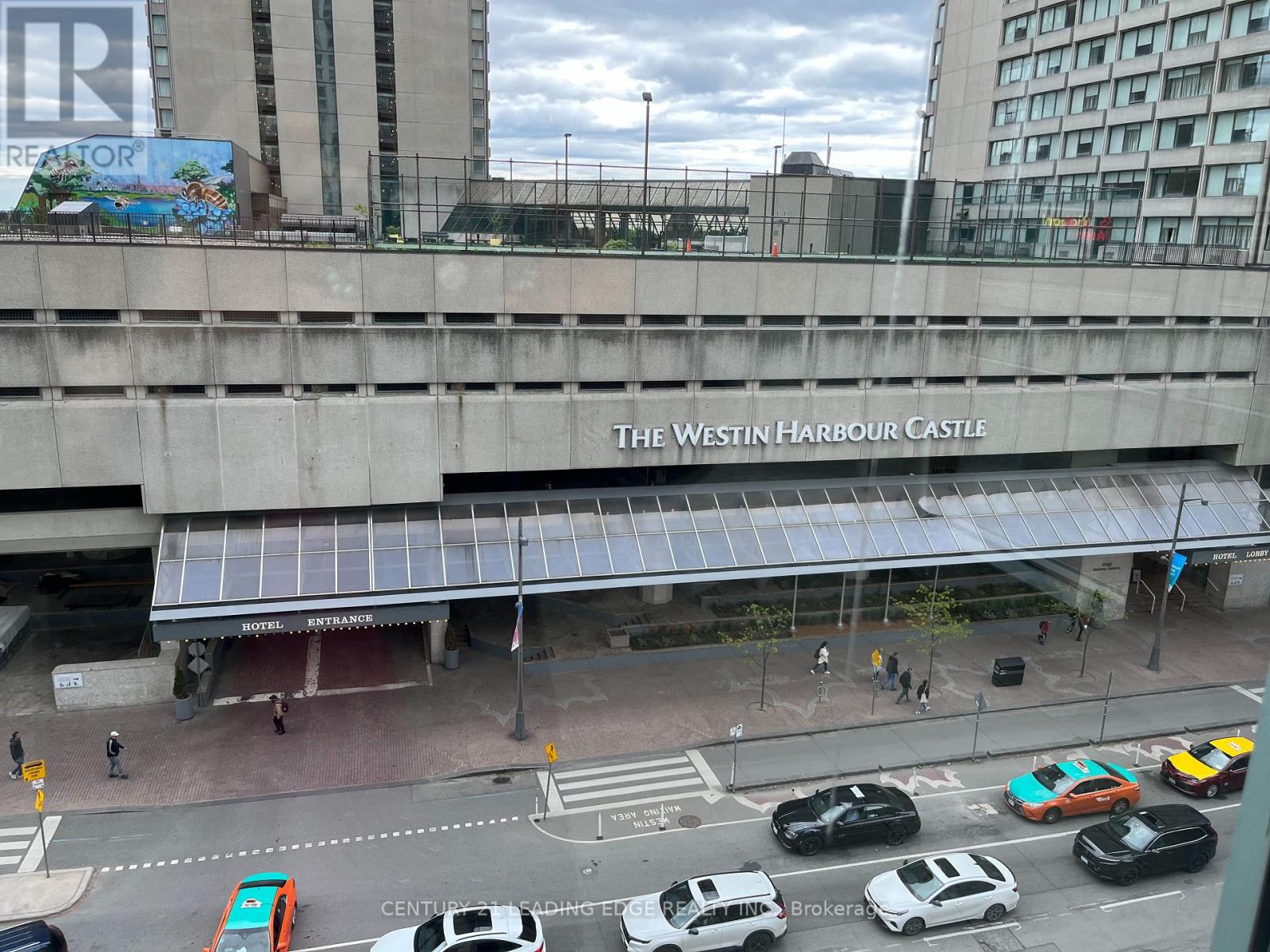 607 - 10 Queens Quay W, Toronto, Ontario  M5J 2R9 - Photo 28 - C12444947