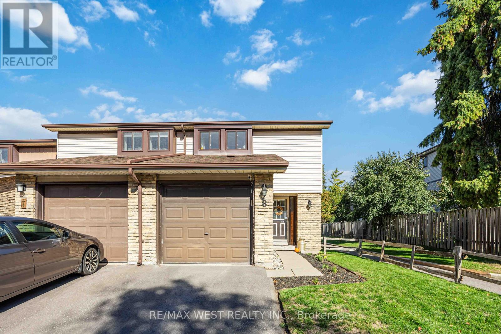 E8 - 221 ORMOND DRIVE, Oshawa, Ontario