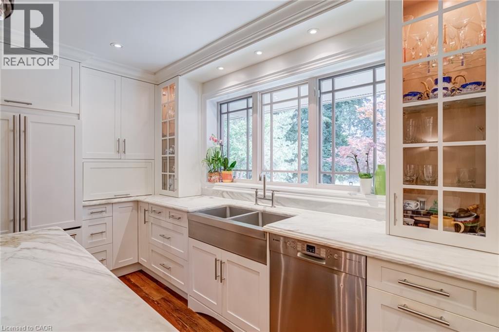 2047 Ardleigh Road, Oakville, Ontario  L6J 1V6 - Photo 12 - 40775709
