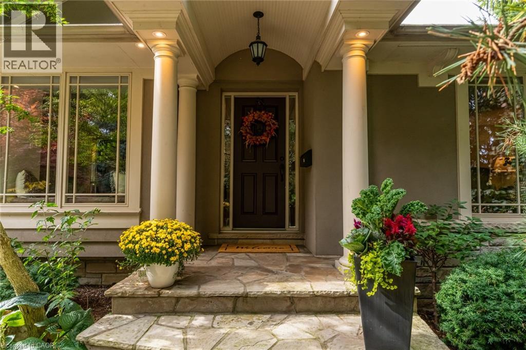 2047 Ardleigh Road, Oakville, Ontario  L6J 1V6 - Photo 5 - 40775709