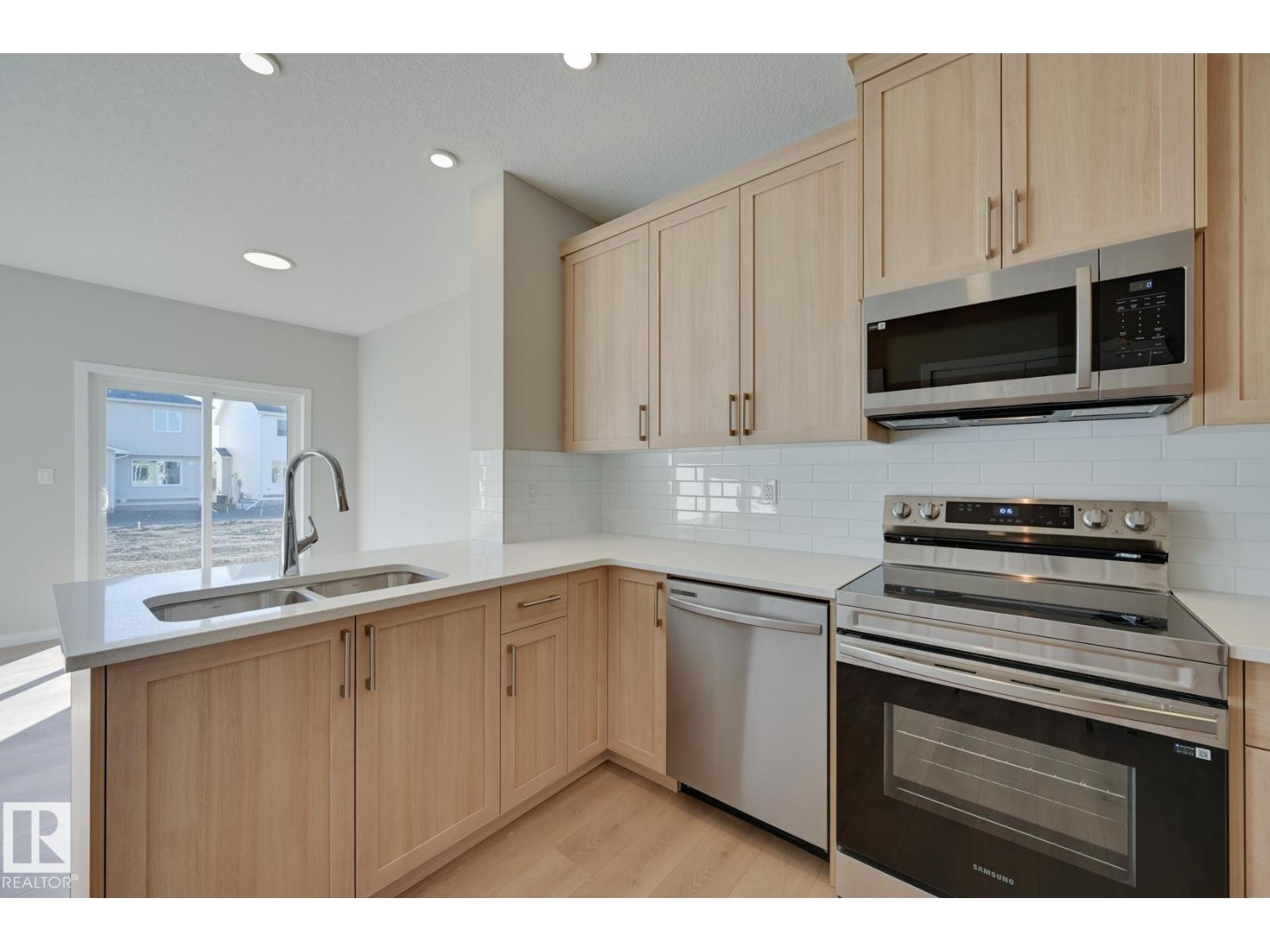 18113 74 St Nw, Edmonton, Alberta  T5Z 0X7 - Photo 8 - E4459495