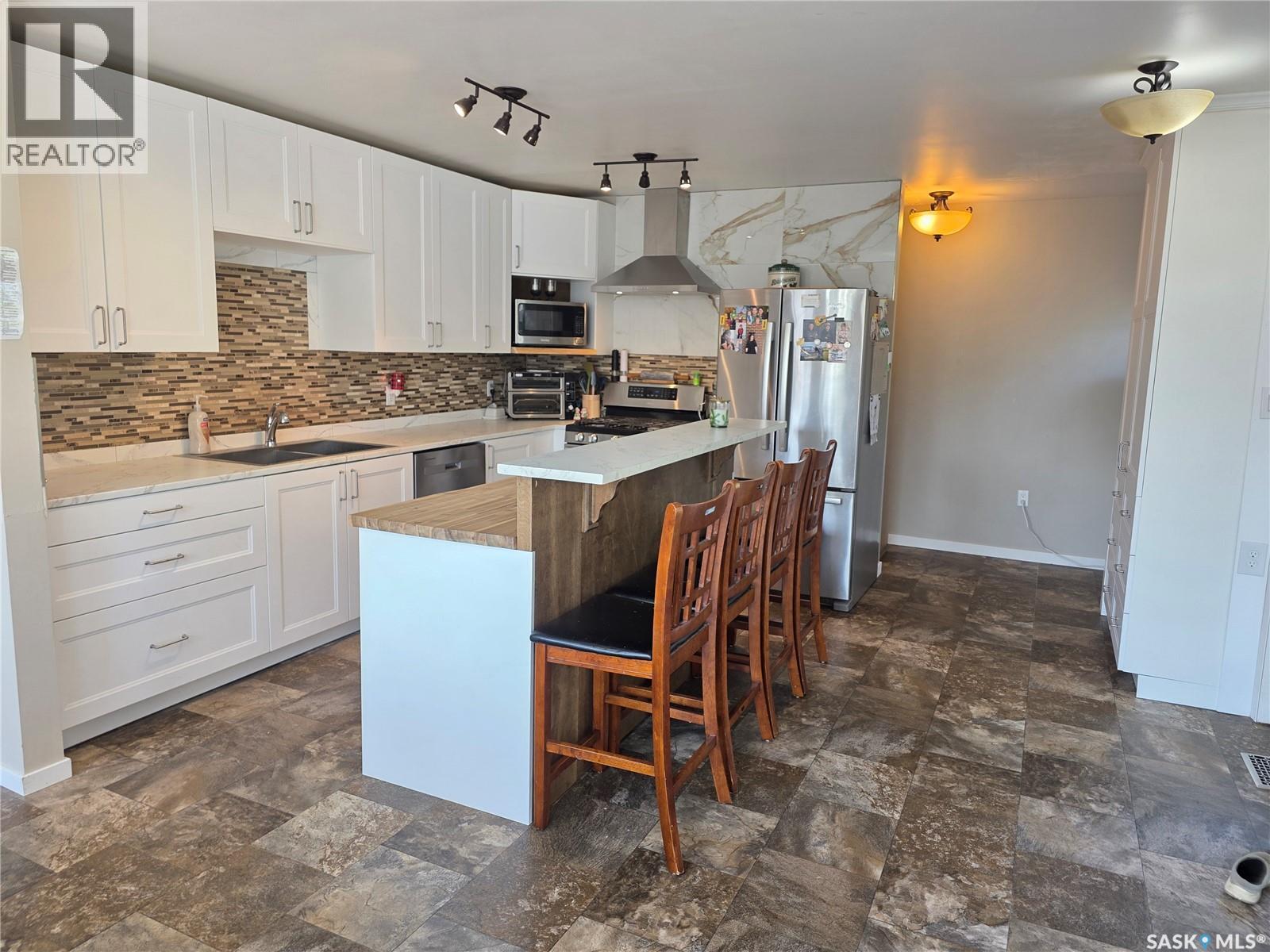 908 Marriott Close, Rosetown, Saskatchewan  S0L 2V0 - Photo 4 - SK014480