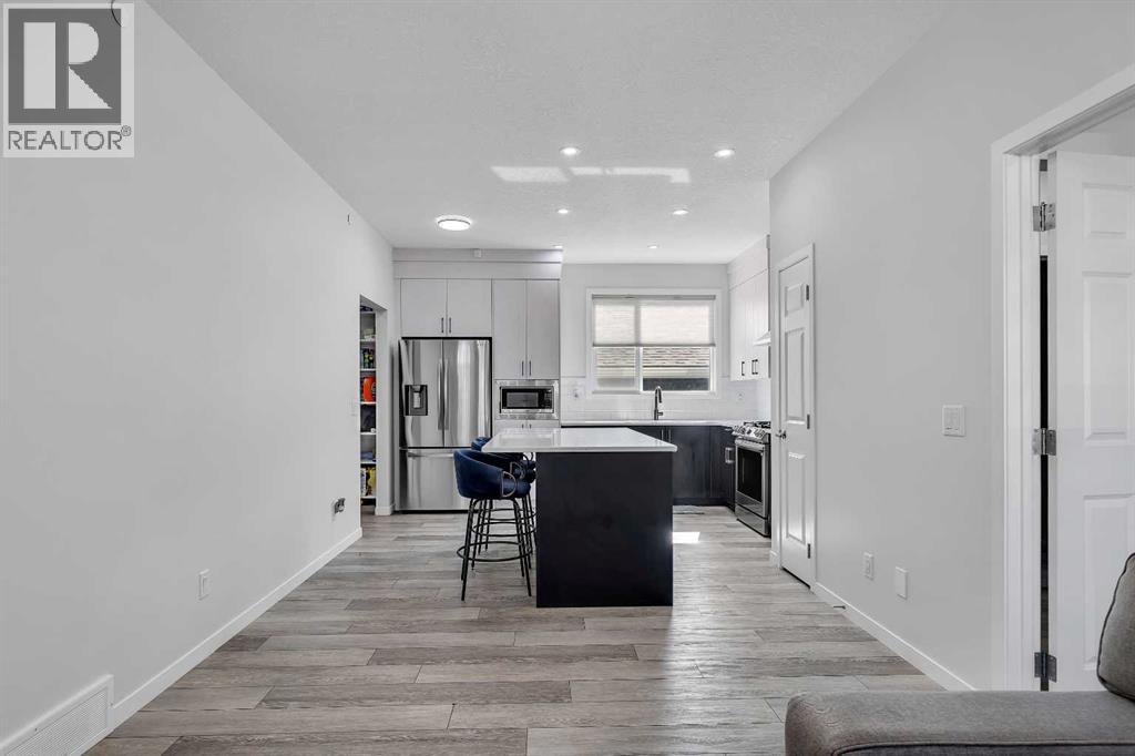 21 Lucas Rise Nw, Calgary, Alberta  T3P 1N3 - Photo 8 - A2259921