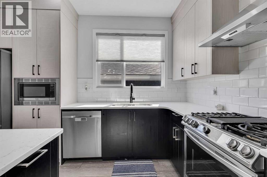 21 Lucas Rise Nw, Calgary, Alberta  T3P 1N3 - Photo 13 - A2259921