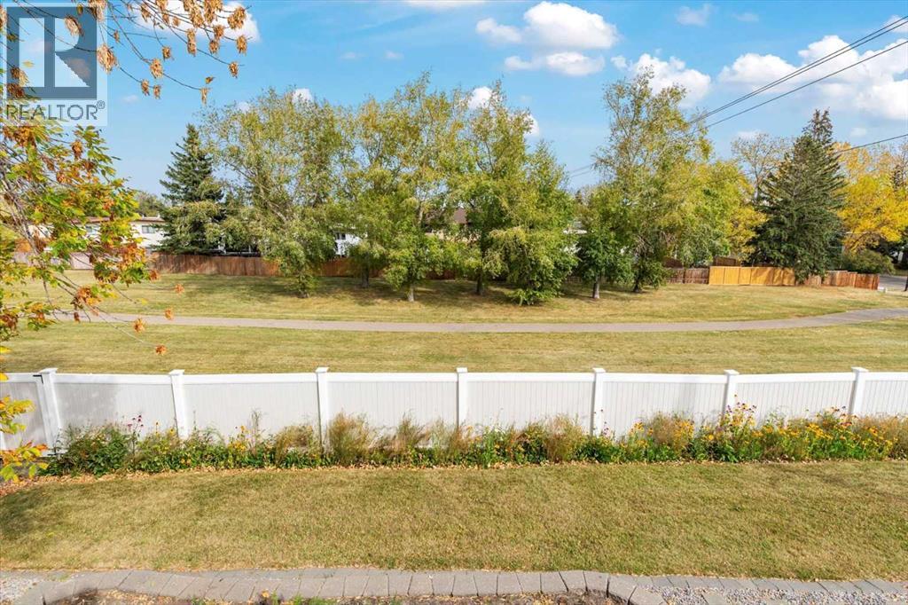 112 Nottingham Road Nw, Calgary, Alberta  T2K 5L8 - Photo 19 - A2261478