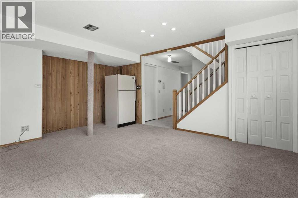 112 Nottingham Road Nw, Calgary, Alberta  T2K 5L8 - Photo 31 - A2261478
