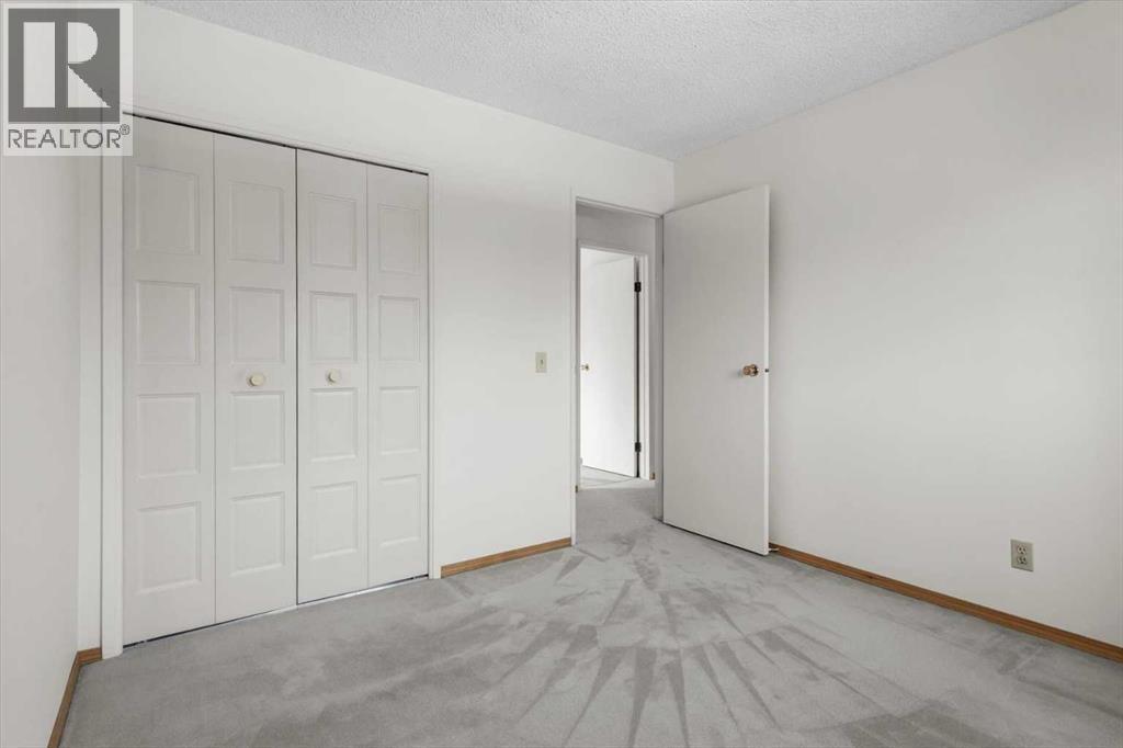 112 Nottingham Road Nw, Calgary, Alberta  T2K 5L8 - Photo 25 - A2261478