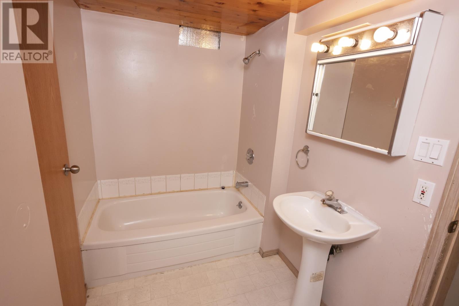 1030 Onion Lake Rd, Thunder Bay, Ontario  P7G 2C2 - Photo 26 - TB253138