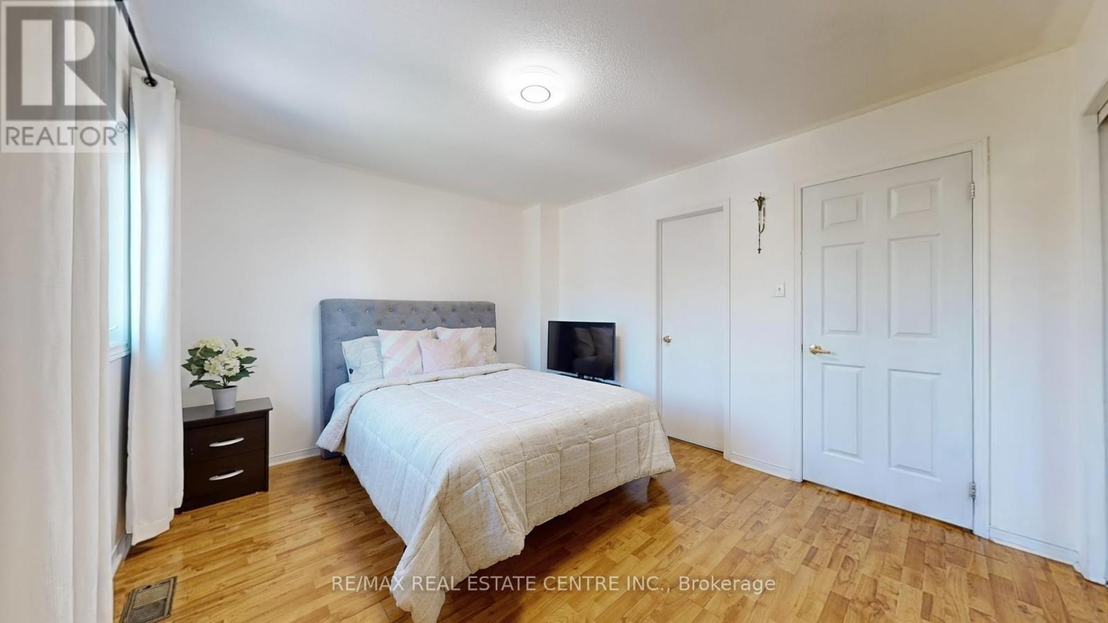 5596 Whistler Crescent, Mississauga (Hurontario), Ontario  L4Z 3R6 - Photo 18 - W12444935