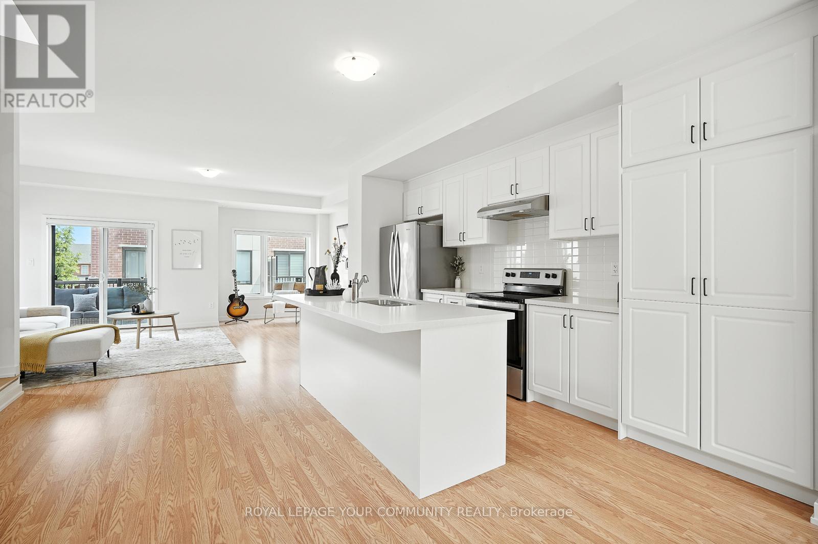 19 Heathrow Lane, Caledon (Bolton East), Ontario  L7E 2E1 - Photo 15 - W12444936