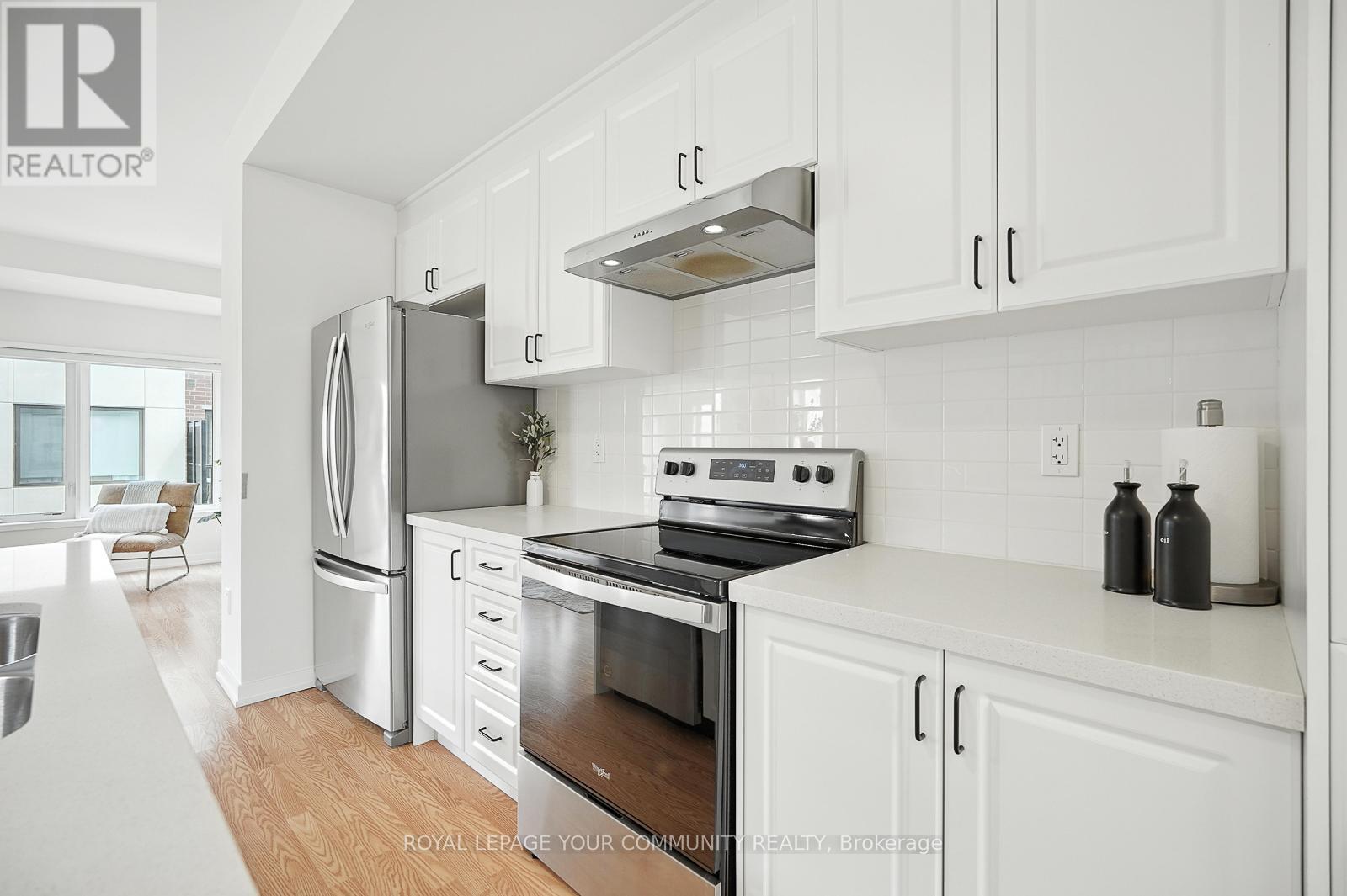 19 Heathrow Lane, Caledon (Bolton East), Ontario  L7E 2E1 - Photo 17 - W12444936