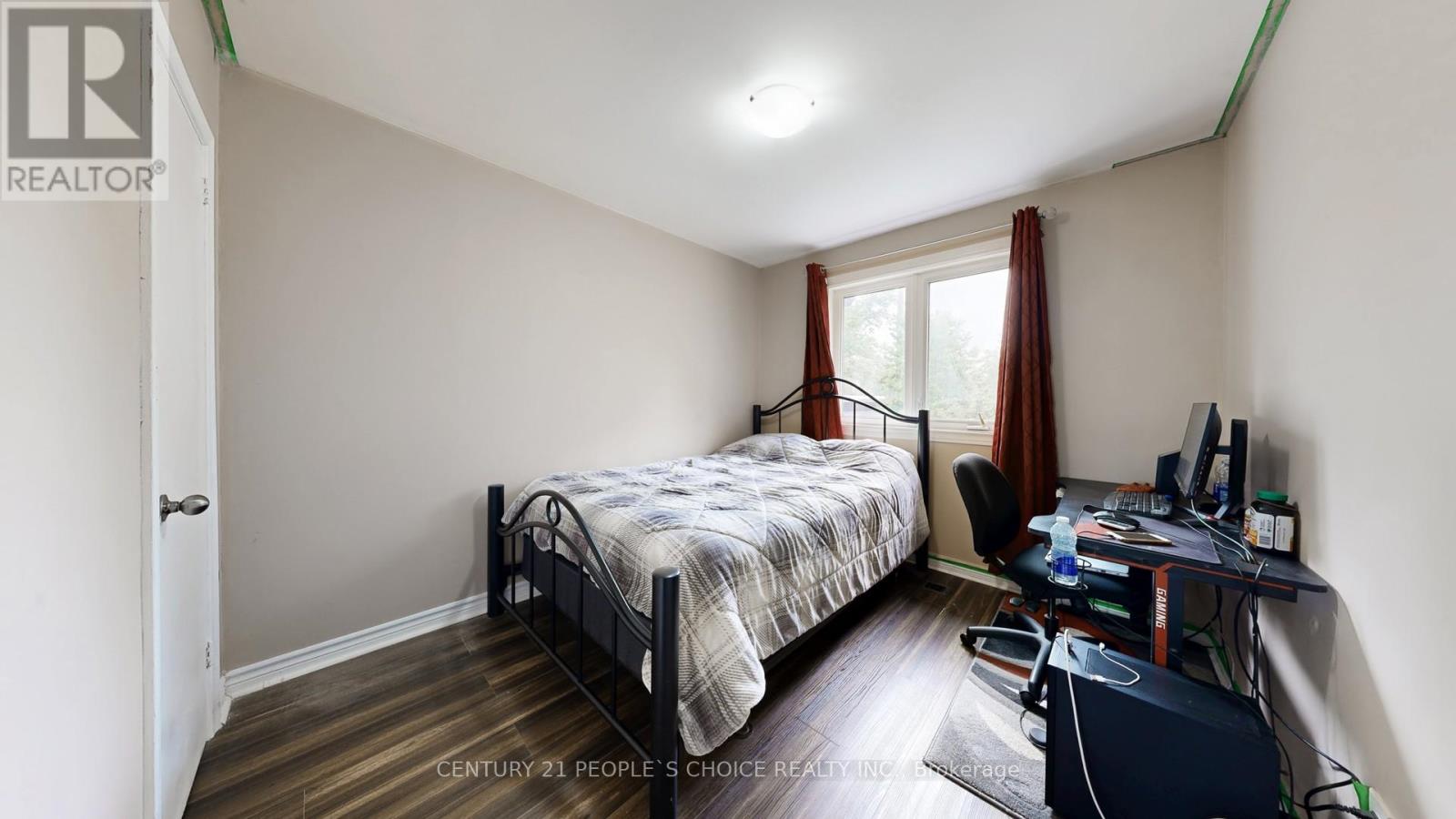 37 Foxrun Avenue, Toronto, Ontario  M3L 1L9 - Photo 25 - W12444948