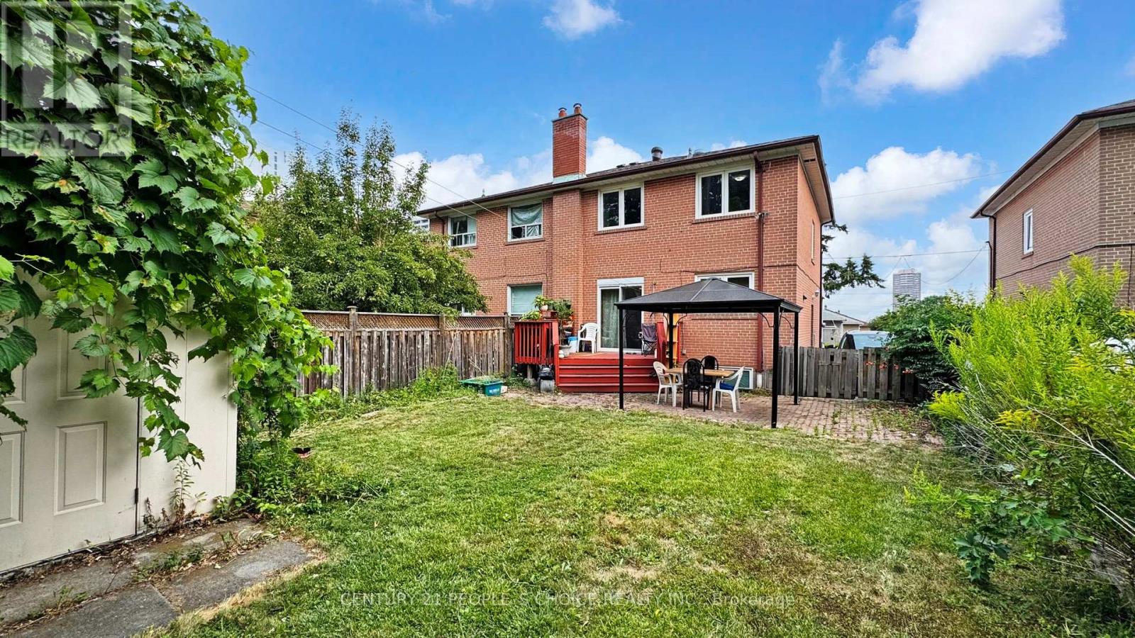 37 Foxrun Avenue, Toronto, Ontario  M3L 1L9 - Photo 43 - W12444948