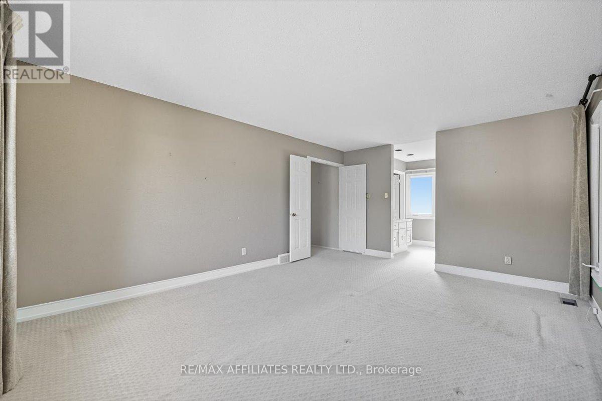 1010 Plante Drive, Ottawa, Ontario  K1V 9E6 - Photo 21 - X12444981