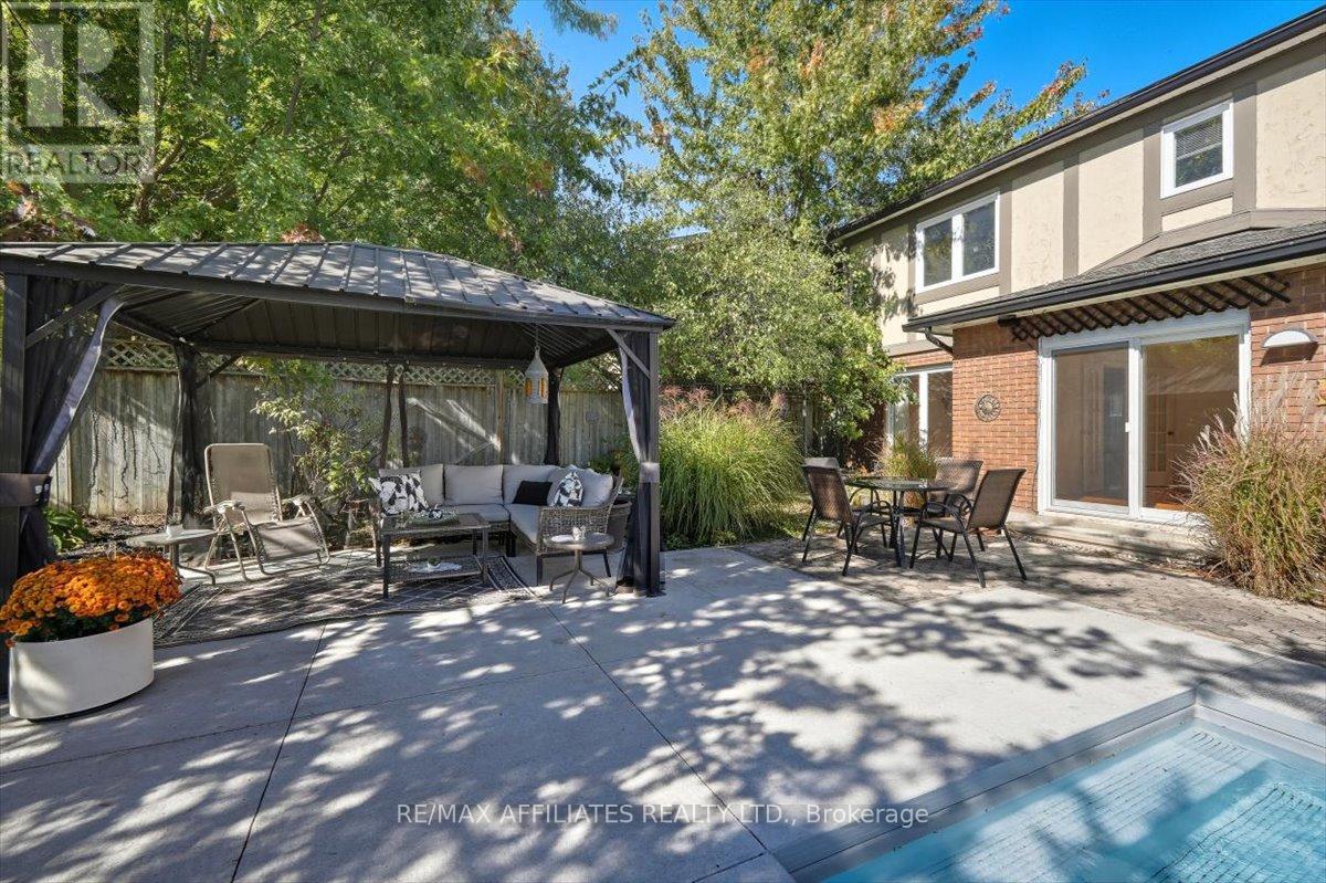 1010 Plante Drive, Ottawa, Ontario  K1V 9E6 - Photo 34 - X12444981