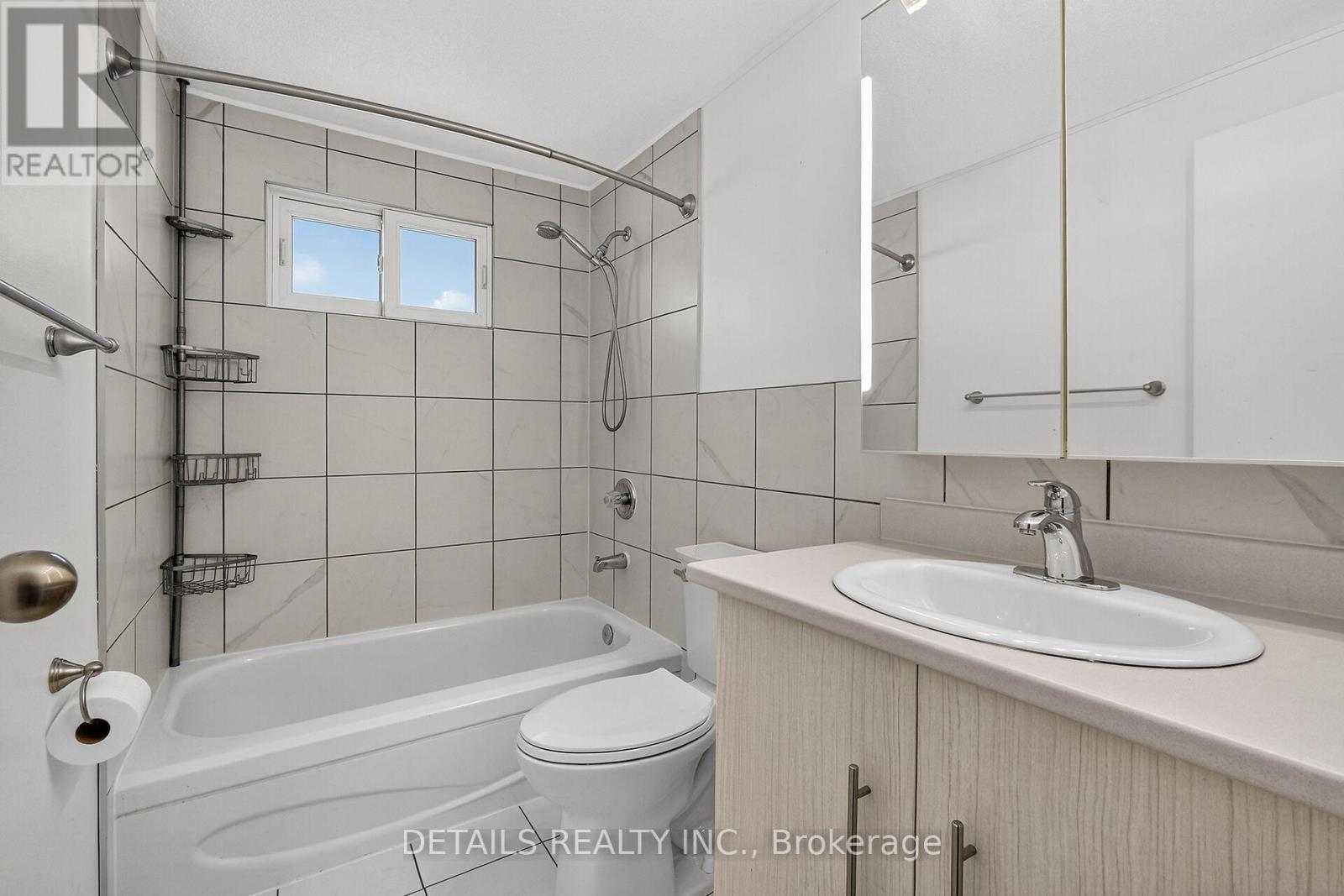 289 Amiens Street, Ottawa, Ontario  K1E 1N3 - Photo 13 - X12444986