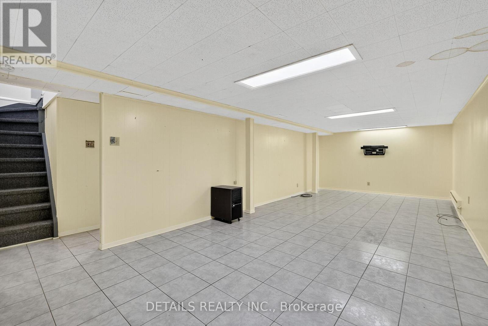 289 Amiens Street, Ottawa, Ontario  K1E 1N3 - Photo 19 - X12444986