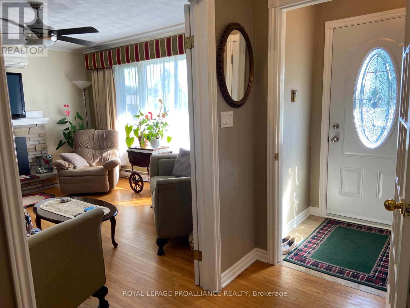 34 Hillcrest Drive, Brockville, Ontario  K6V 3J4 - Photo 24 - X12432860