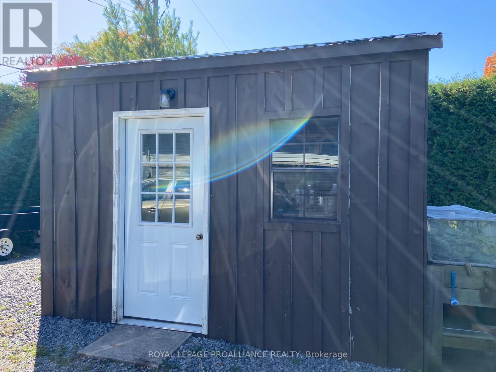 34 Hillcrest Drive, Brockville, Ontario  K6V 3J4 - Photo 35 - X12432860