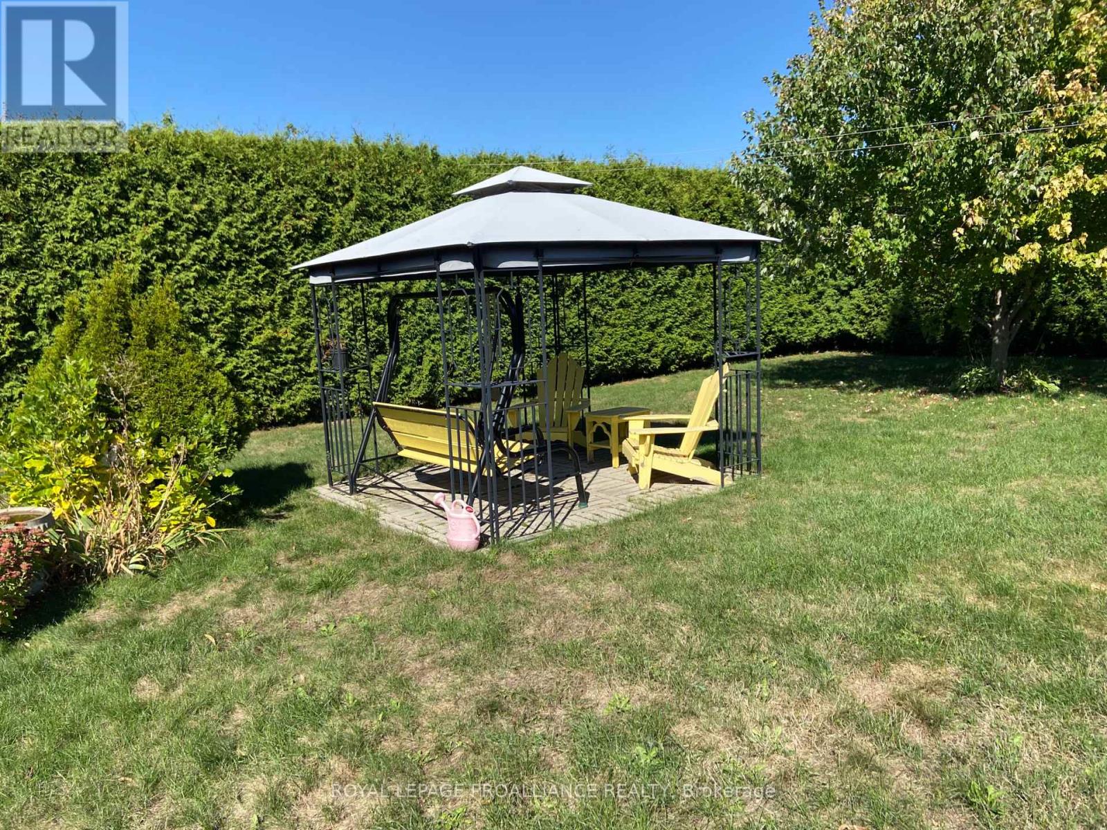 34 Hillcrest Drive, Brockville, Ontario  K6V 3J4 - Photo 37 - X12432860