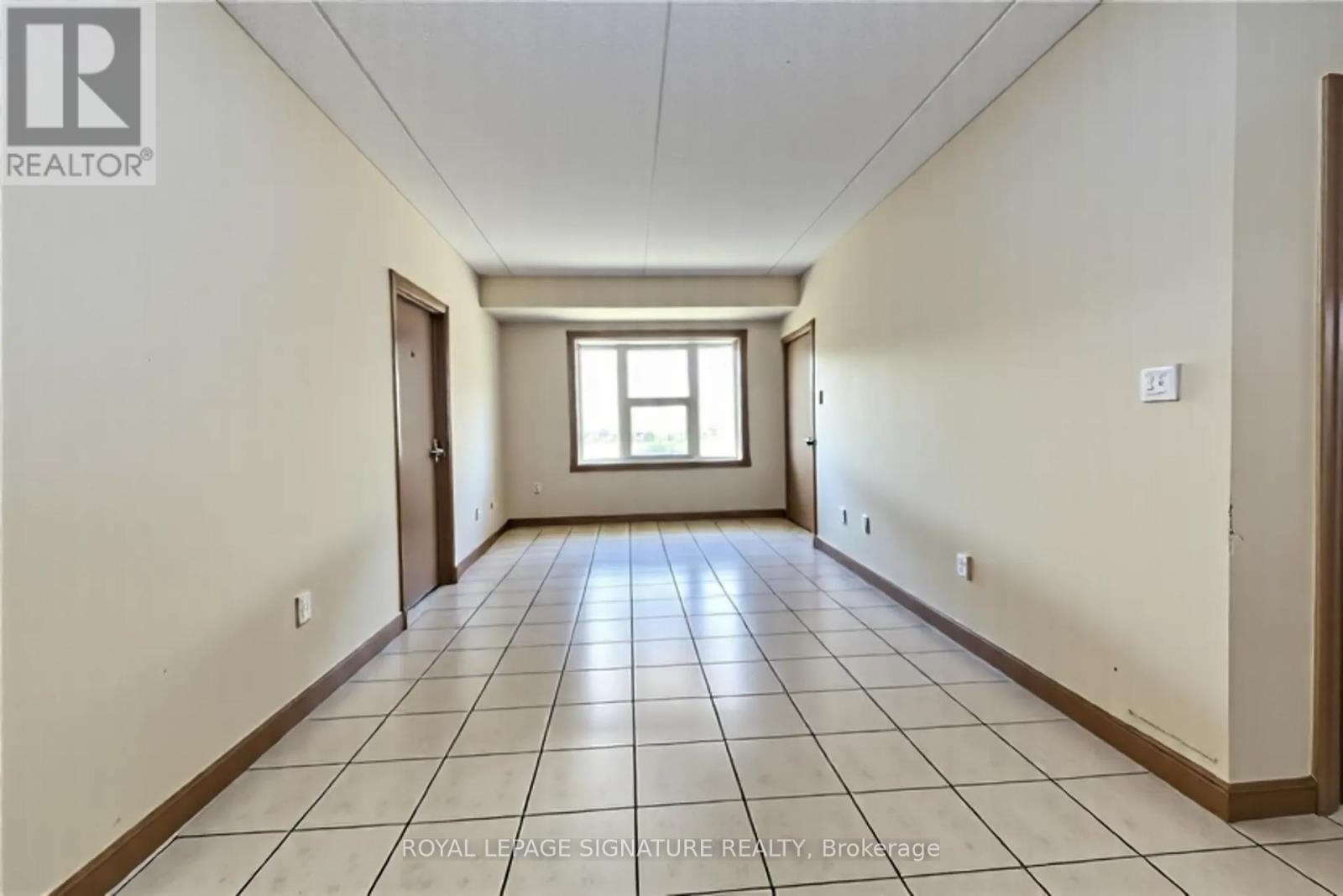 304 - 251 Lester Street, Waterloo, Ontario  N2L 3W6 - Photo 12 - X12444925