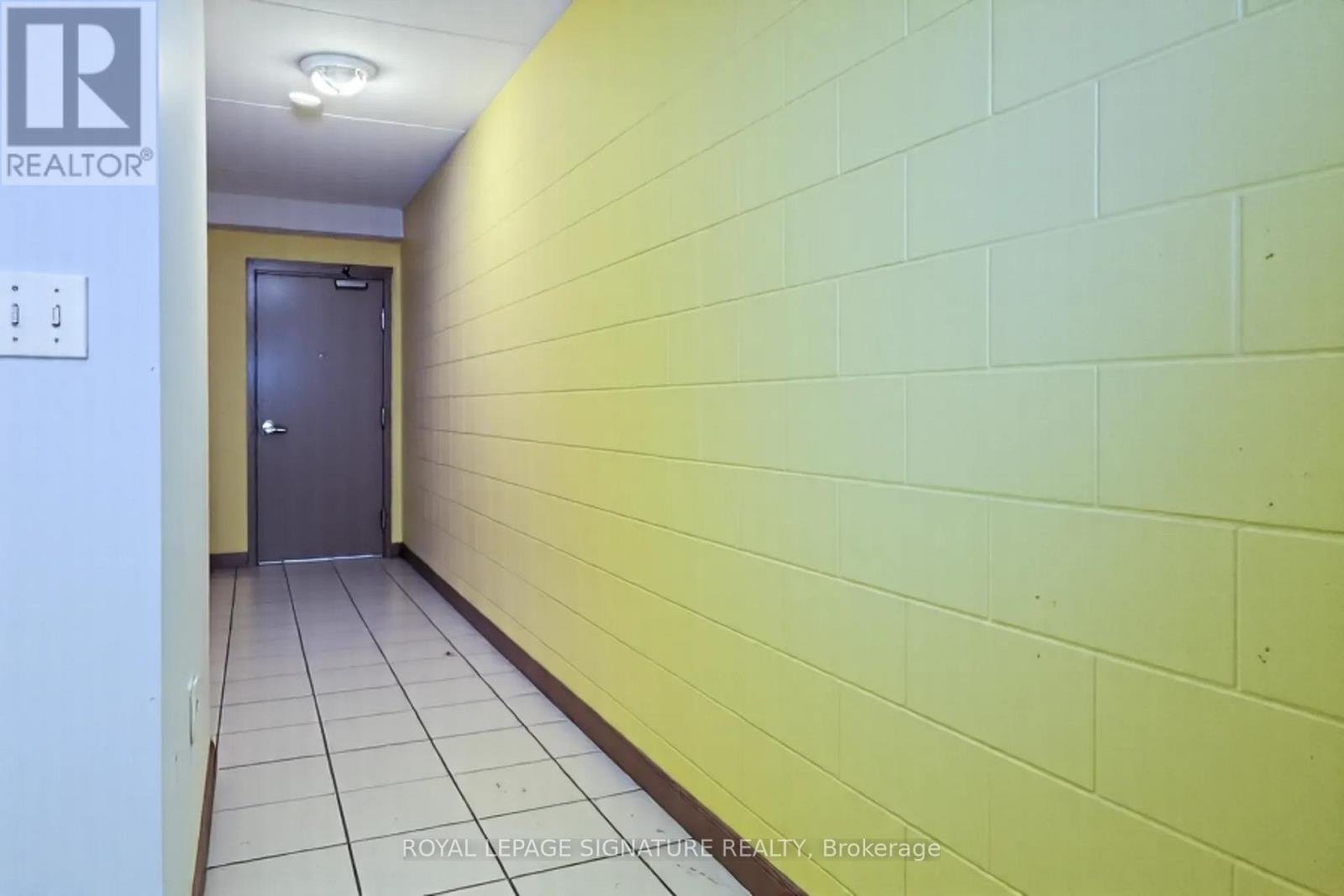 304 - 251 Lester Street, Waterloo, Ontario  N2L 3W6 - Photo 7 - X12444925