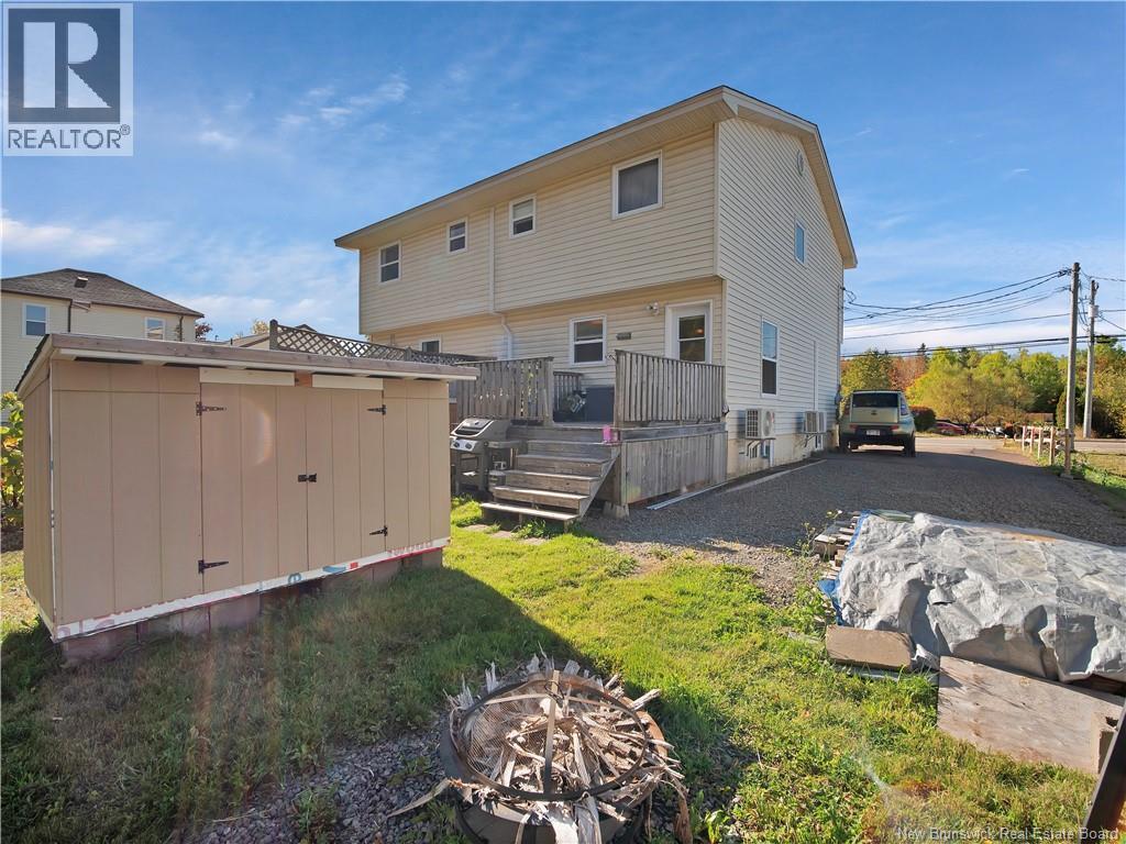 2484 Amirault, Dieppe, New Brunswick  E1A 7K5 - Photo 4 - NB127889