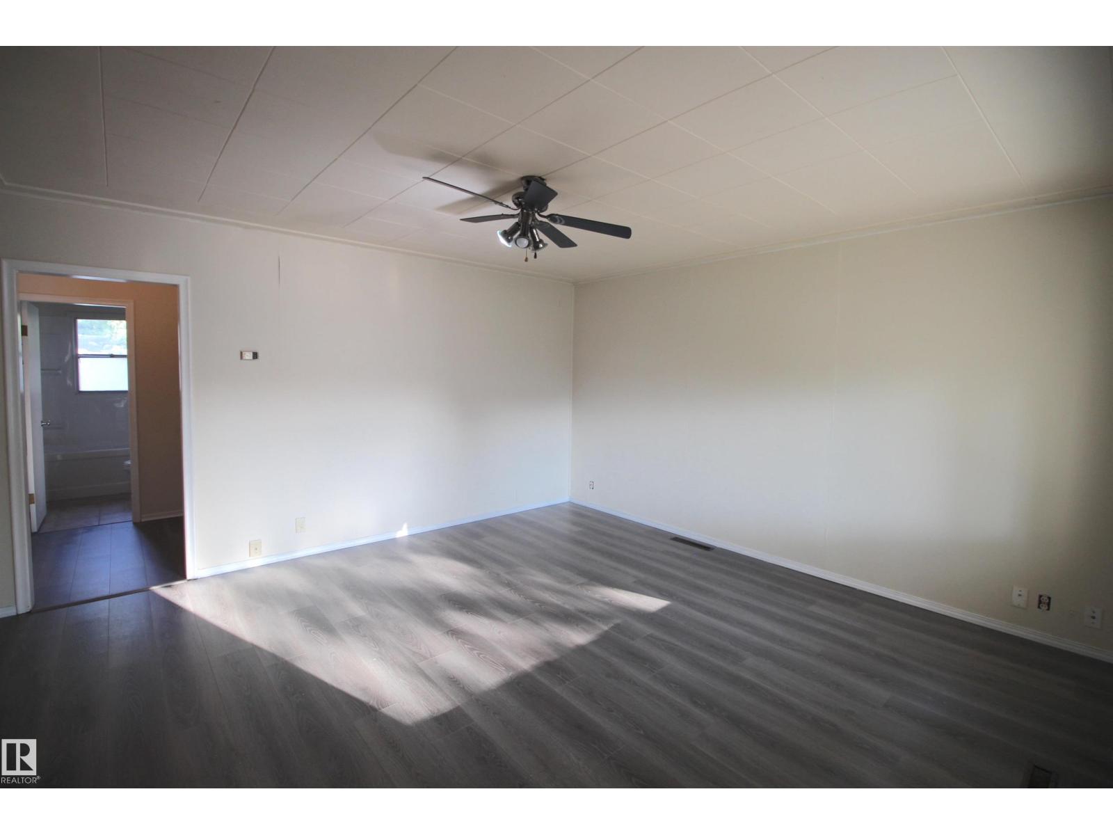 5021 48 St, Calmar, Alberta  T0C 0V0 - Photo 9 - E4459884